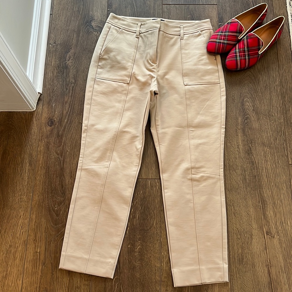 WHBM Straight Crop